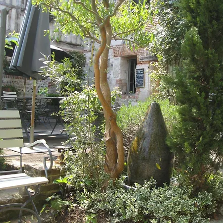 La Cour Sainte Catherine Demeure De Charme-3